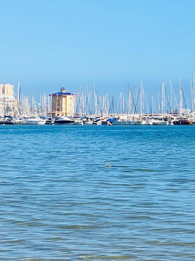 Апартаменты В 4 Мин От Пляжа Torrevieja Esterno foto